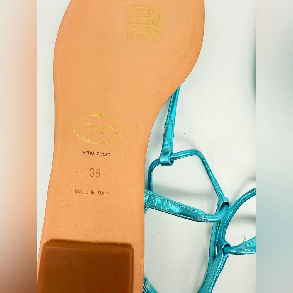 Prada Metallic Blue/ Turquoise patent leather T- strap Thong flat sandals EU 38 - Picture 9 of 9